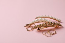 Eco-Friendly Options: Sustainable Bobby Pin Alternatives to Reduce Waste